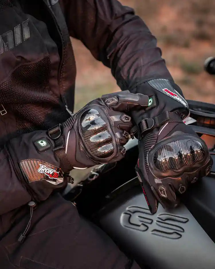 IRONJIAS Waterproof Black Heated Motorcycle Gloves | AXE02H