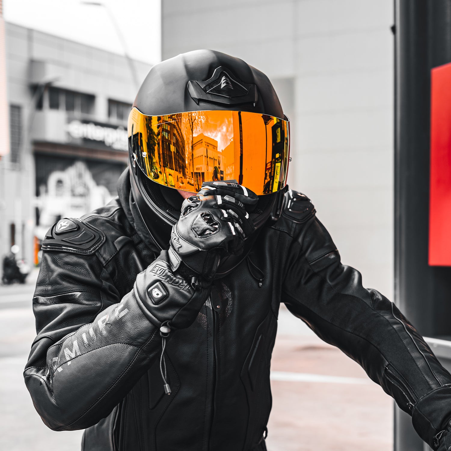 Gauntlet Heated Motorcycle Gloves | JIA13H